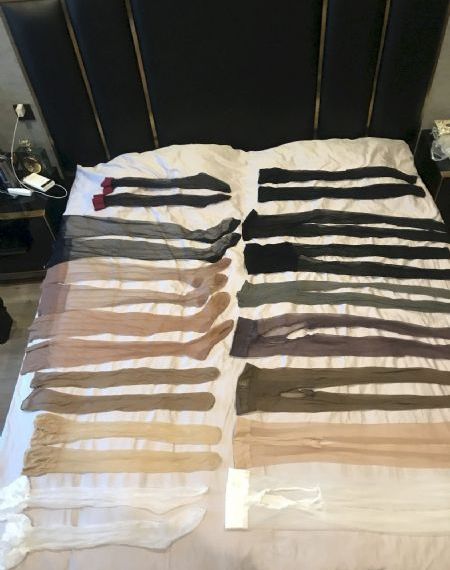 小辣椒福利视频在线观看_JVID性感写真