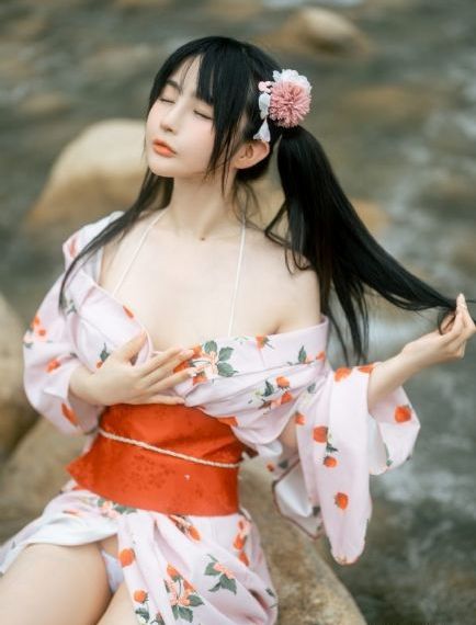 女生说她是cd是暗示什么吗_剧情片日韩电影在线