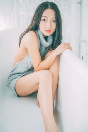 影音先锋亚洲综合小说在线_有字幕完整版