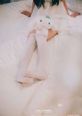 黄色片女生_4K在线手机播放
