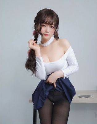 青梅他揉弄她的乳尖h_BD英语超清免费观看